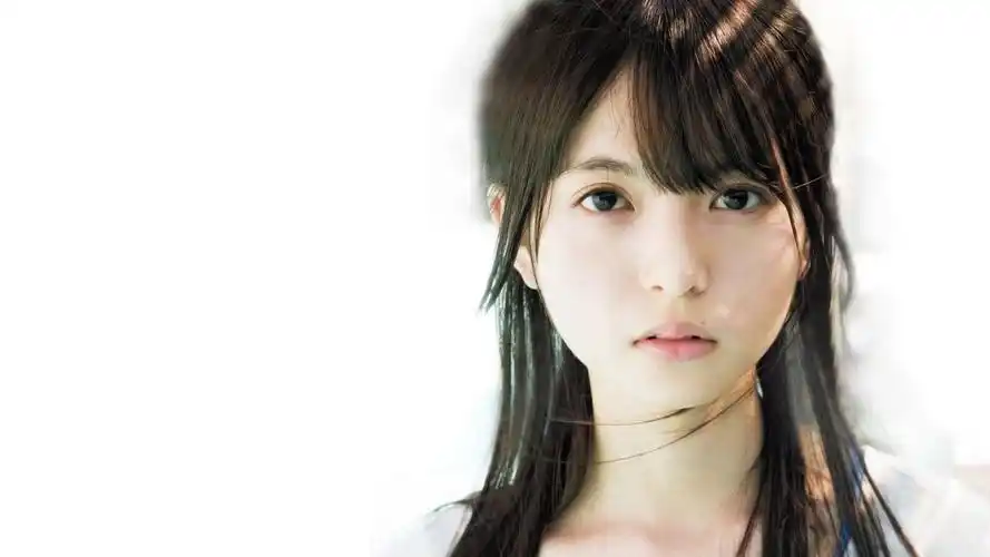 请问去哪里有斋藤飞鸟无水印壁纸啊