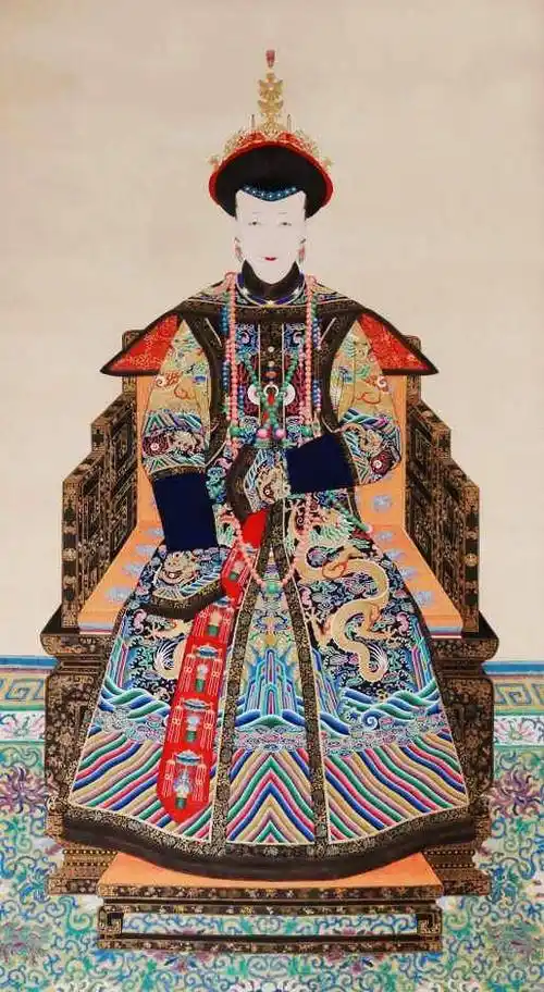 清朝正儿八经的"皇贵太妃"只有七位,分别是:康熙帝贵妃佟佳氏(乾隆