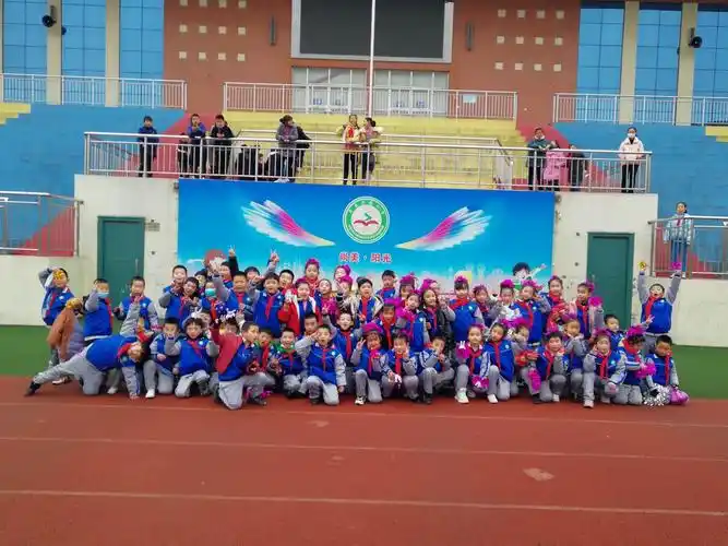 时光不语,静待花开 眉县实验小学二年级八班工作总结