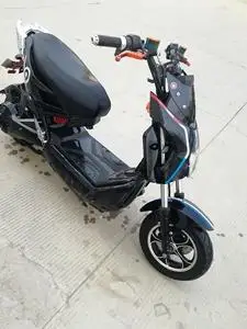 战警9代,二手战警电动车电摩  5个电瓶的,续航四十来公里