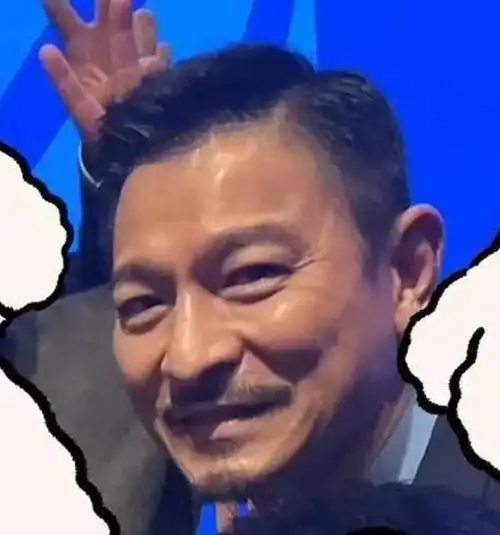 刘德华断崖式衰老满头白发啤酒肚明显网友心疼该退休了