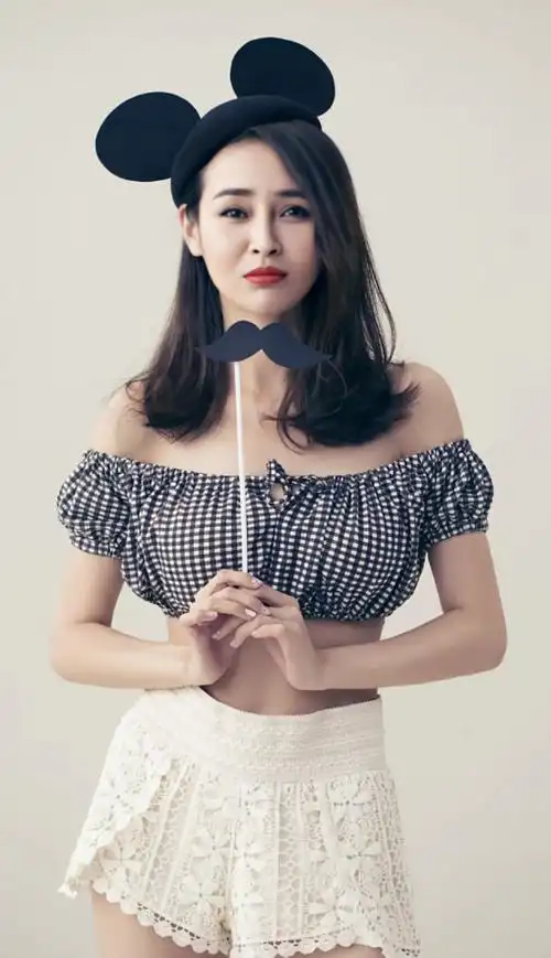 回顾贵姐儿于明加人美戏好为人低调不张扬追求平淡生活