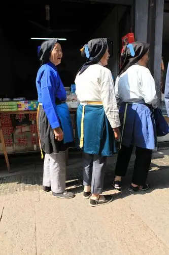《苏州甪直水乡妇女服饰》严焕文摄影,撰文.2019.9.9.