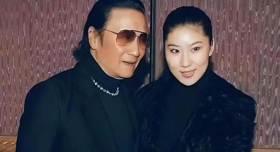 谢贤表示,他和刘嘉玲的感情之所以