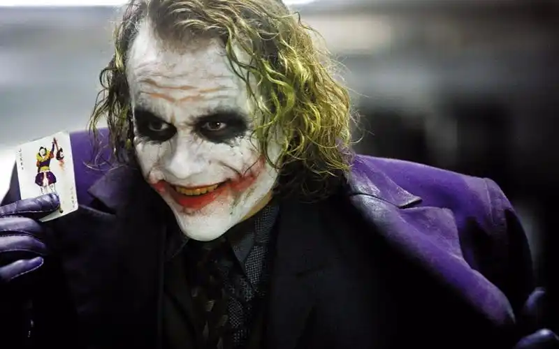 打开手机都是这几首bgm,当小丑配上这首英文歌曲,真是帅到爆炸