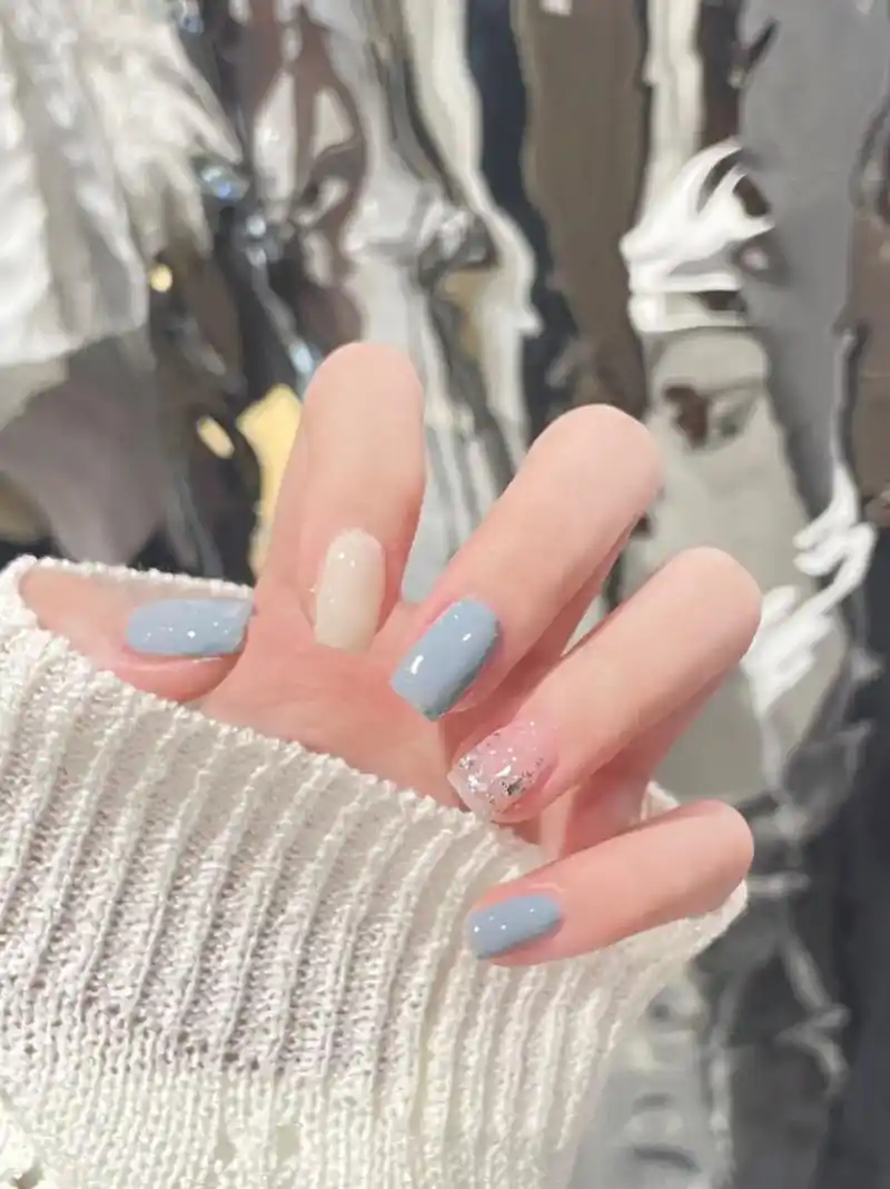 baby蓝这样搭配好绝啊……#夏日美甲 #抖音网红美甲 #i - 抖音