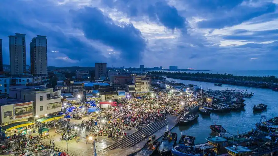 2《惠来渔港2》郑楚藩 惠来县神泉镇.jpg