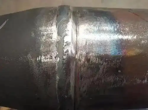 未熔合,这个是焊接过程经常出现的缺陷,尤其对单