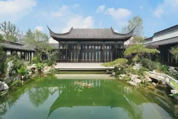 绿城云栖玫瑰园