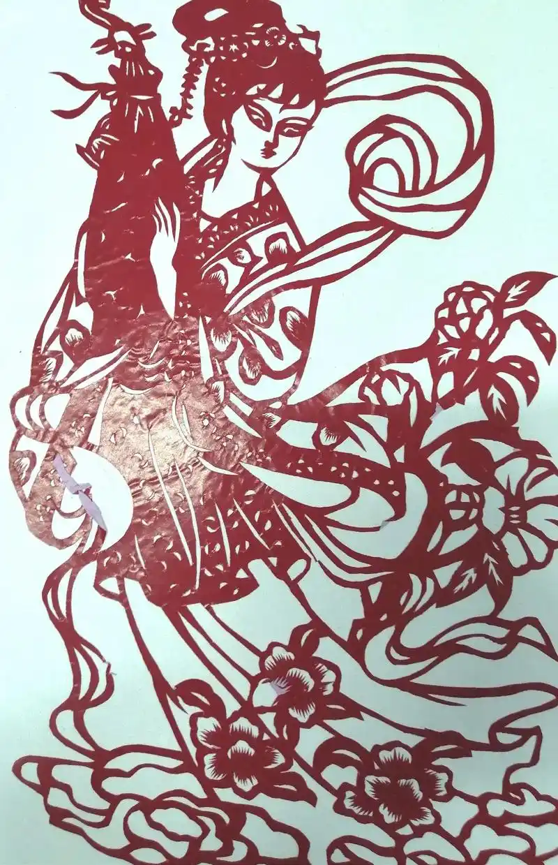 #仙女下凡剪纸作品 - 平平安安纯手工剪纸 - 抖音