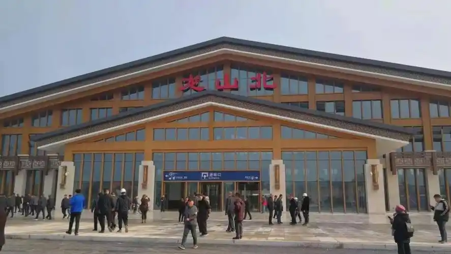 刚刚!最美铁路"黔张常"正式开通!穿越湖南多个世界级美景!