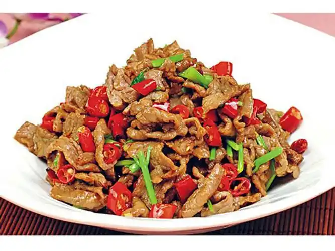 小炒黄牛肉图片