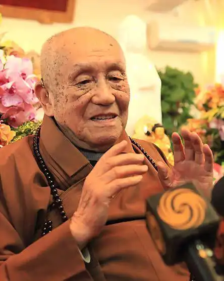 梦参长老95岁开示遇到障碍冲过去真正的福德智慧就会现前