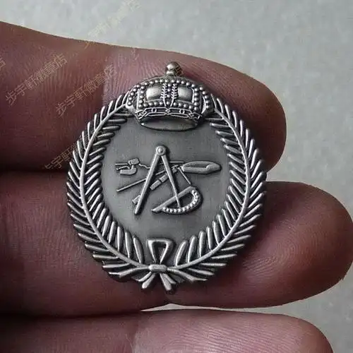 军迷用品沙特阿拉伯皇家卫队工兵徽章胸针简约男士胸针男01