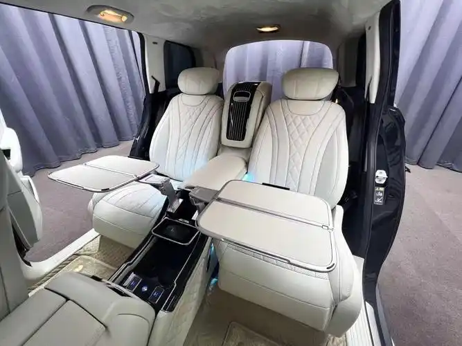 奥迪q7改装航空座椅升级中排座椅改4座