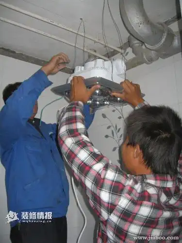 苏州浴霸维修更换