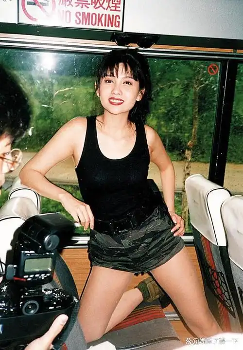 54岁邱淑贞近照曝光身形发福网民慨叹女神不再:虎背熊腰