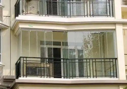 封阳台窗户大概多少钱呢?想封一下阳台