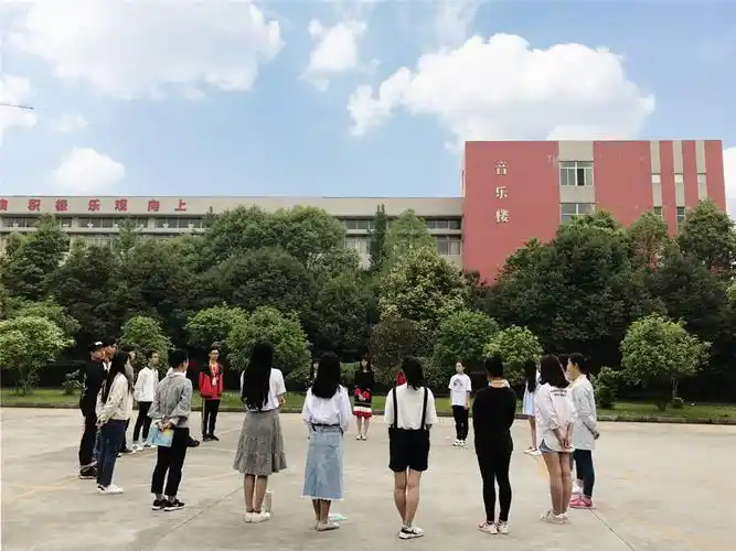 新亚资讯|艺考培训-艺术高考培训-成都艺术考前培训选择新亚艺术学校