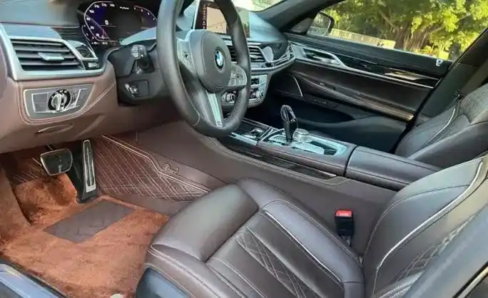 宝马 7系 2021款 730li m运动套装