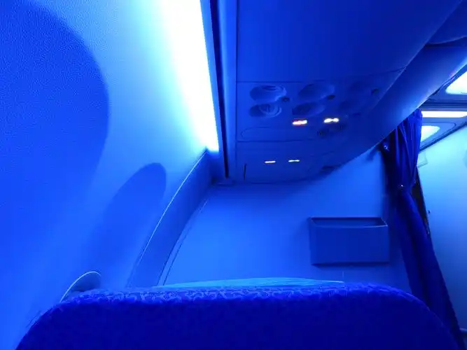 上航738商务舱体验(首尔金浦—上海虹桥)