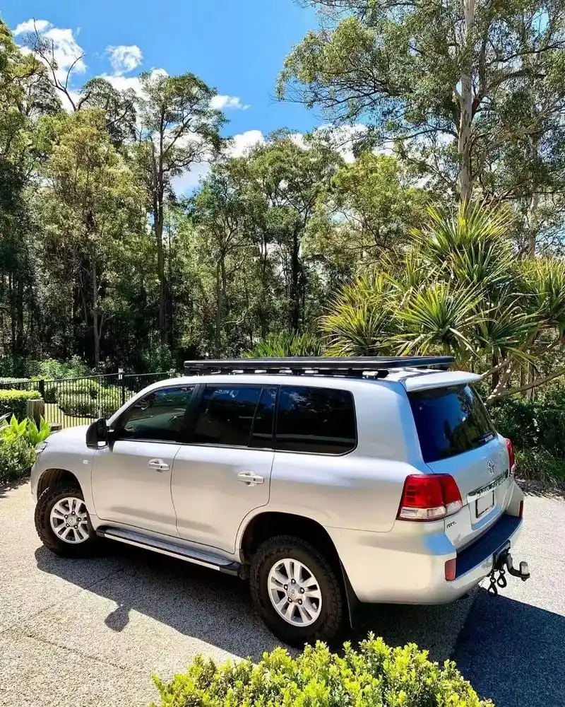 丰田陆巡lc200车顶专用平台