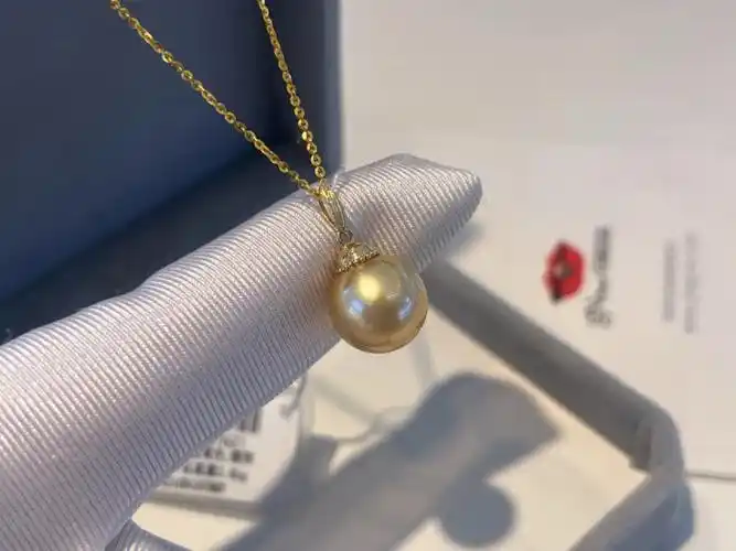 京润珍珠南洋金珠吊坠