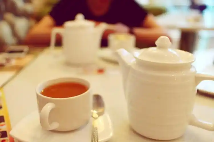 喝杯下午茶(zuo)下火 (tian)