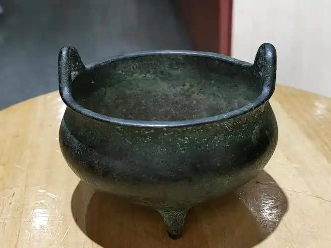 清代 大明宣德年制款铜香炉