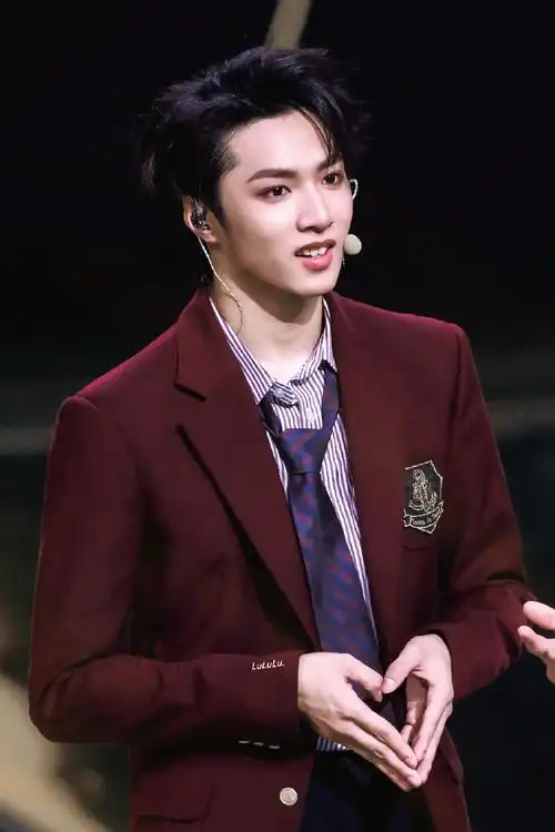 刘耀文叁重楼暨出道四周年演唱会##时代少年团演唱会