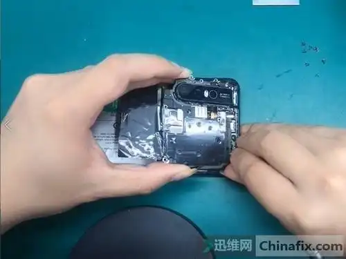 升降前置摄像全面屏vivos1拆解内部结构像极了vivox27