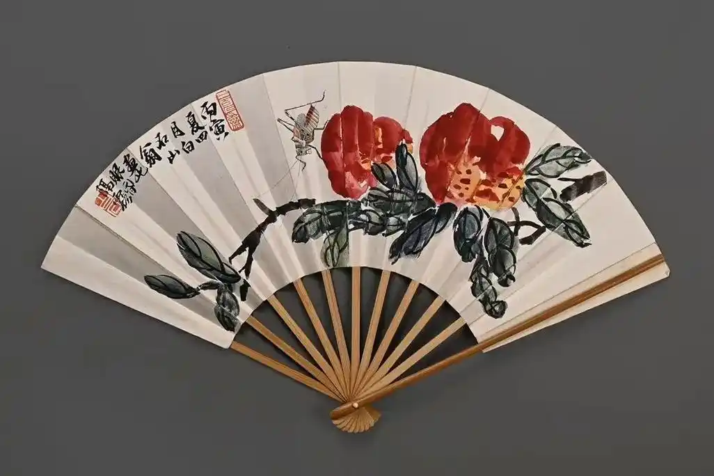齐白石的寿桃扇面作品,祝天下所有的好朋友和网友们的父母亲大人 - 抖
