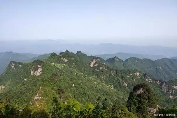 伏牛山在河南什么地方