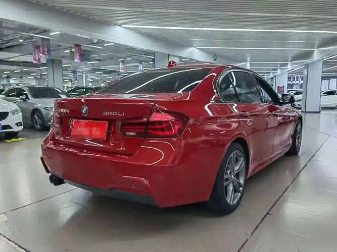 宝马 宝马3系  2019款 320li m运动曜夜版 红色 手自一体对价格不满意