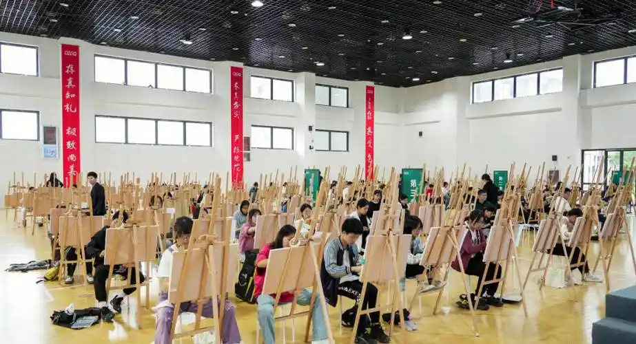 江苏首家|中央美术学院附属衢州中学在苏州明61美术馆共建生源基地