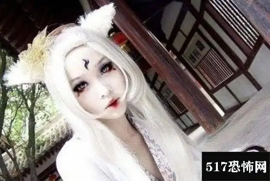 4,狐妖是天生的贵族与模特,就算他们来自十分平凡的家庭,他们也会有一