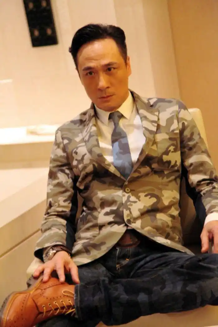 她30岁嫁给影帝丈夫, 花10万块举办两场婚礼, 结婚17年从不下厨