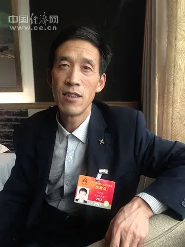 石寿芳代表:建议将岷县中药材标准化种植纳入国家补贴