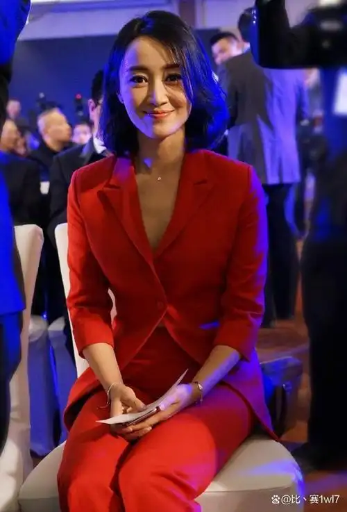 辞掉央视铁饭碗做演员有人爆火有人沦为十八线她最可惜