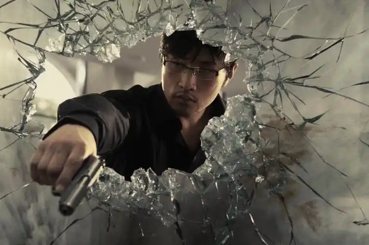 p>《硬汉2》是由导演 a href="#" data-lemmaid="4209078">丁晟 /a>