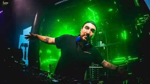 bass & trap先驱人物 etc!etc! 精彩假期!精彩recap!go!