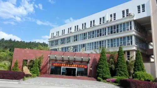 桐城师范高等专科学校招生老师qq及电话