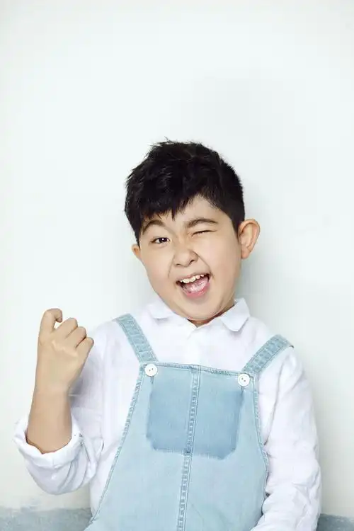 data-lemmaid="2021081">童星 /a>,男,中国内地影视男演员