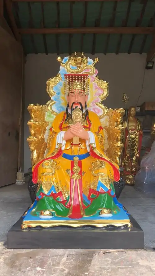 东岳大帝神像的起源:东岳仁圣大帝此神的来由,众说纷纭.