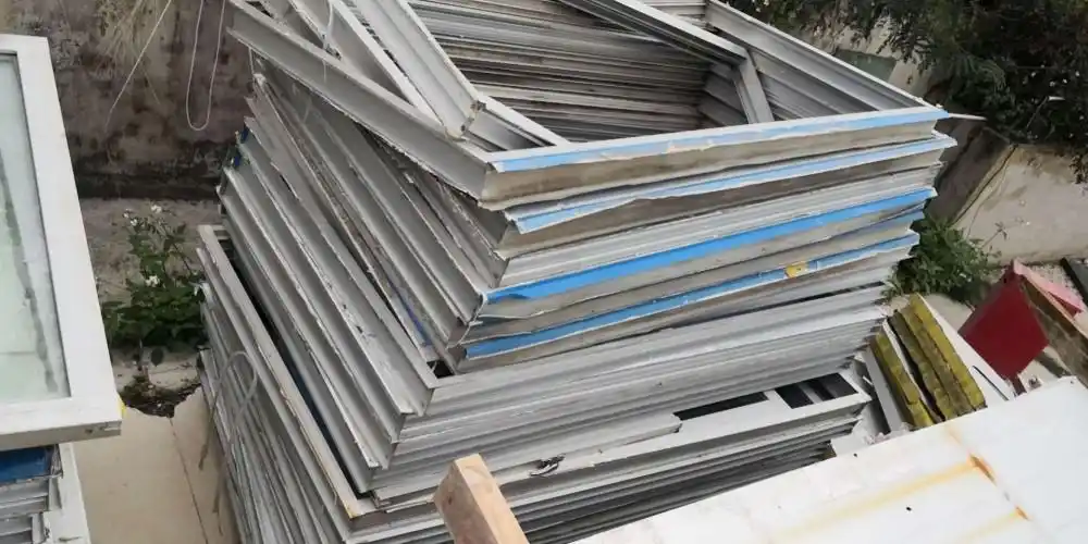 深圳市铝合金门窗回收活动板房回收