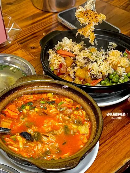 贵阳土著才知道的什锦砂锅饭6015锅巴巨香01