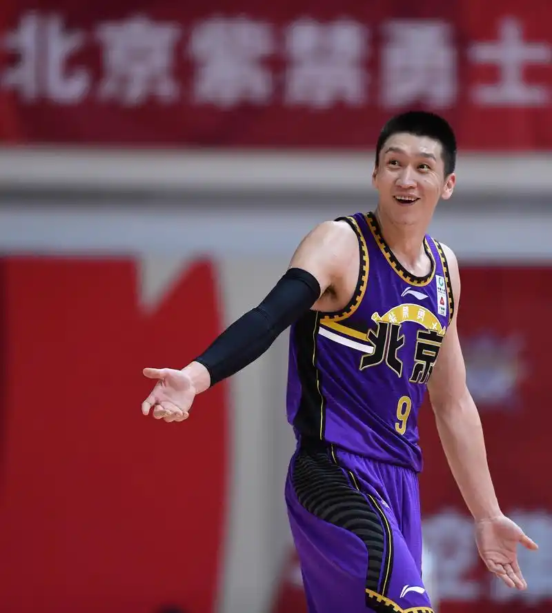 篮球——cba第二阶段:北京紫禁勇士胜新疆伊力特