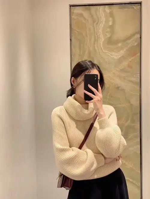 香奈儿chanel高领套头针织黄油色毛衣_香奈儿怎么样_黄油_高领_针织