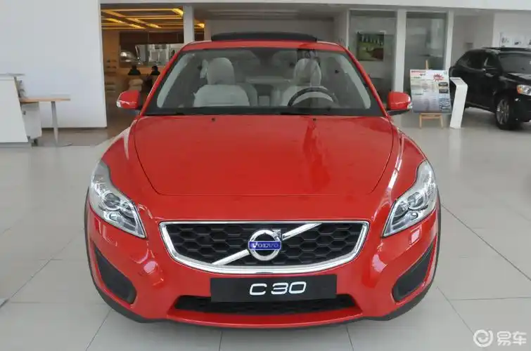 沃尔沃c30外观-激情红