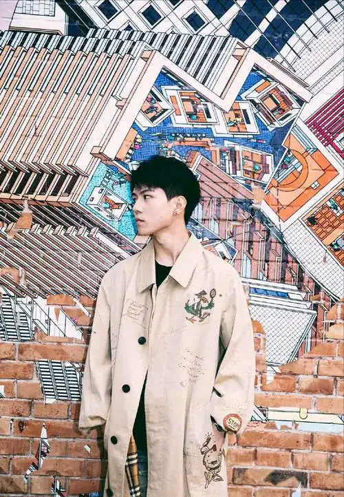 杨桐爆时尚街拍 青葱少年展现活力青春